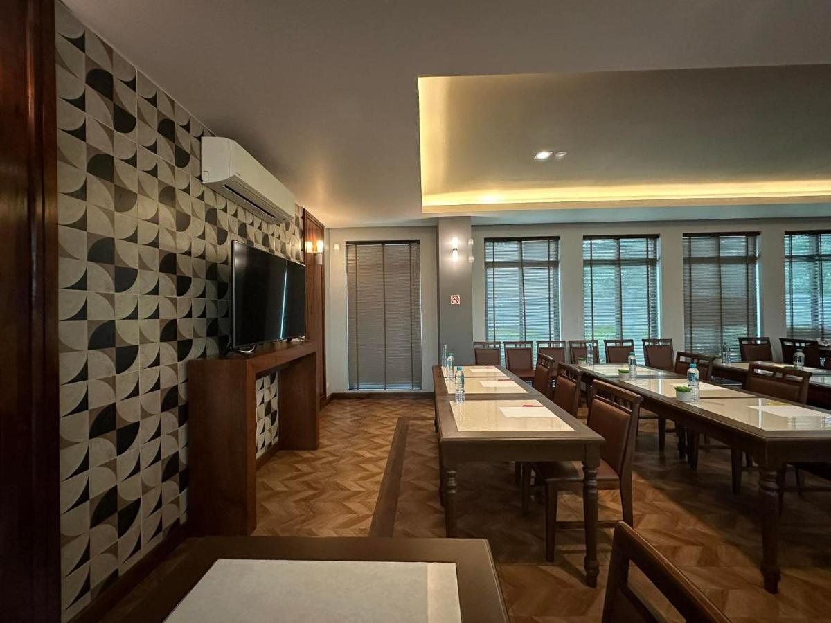 Mangrove Prestige Hotel Na Chom Thian Bagian luar foto