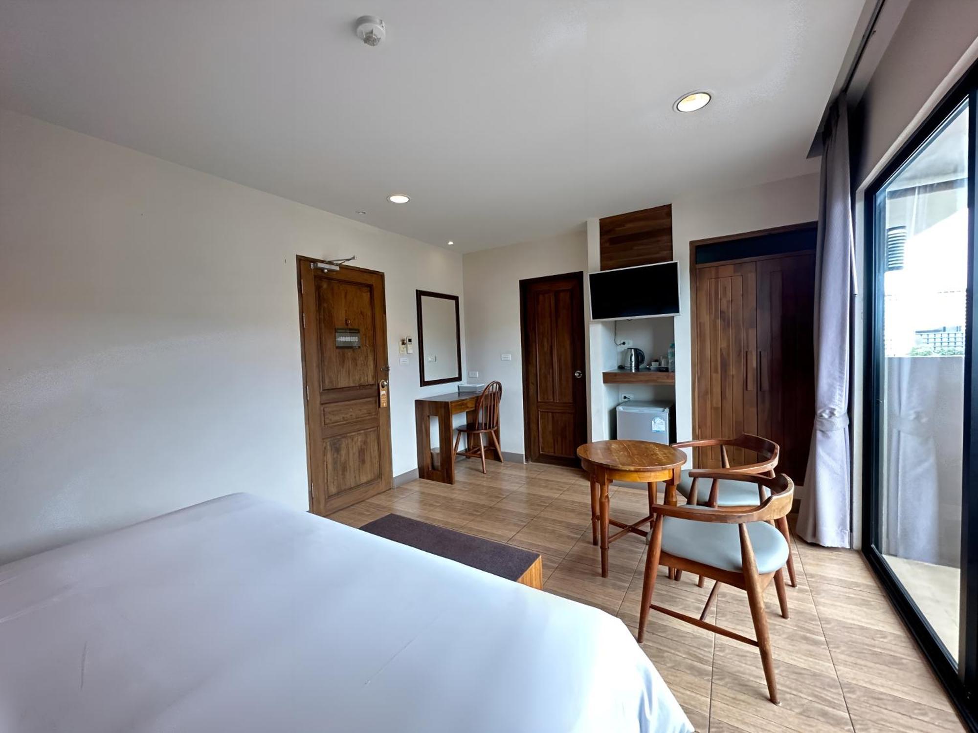 Mangrove Prestige Hotel Na Chom Thian Bagian luar foto