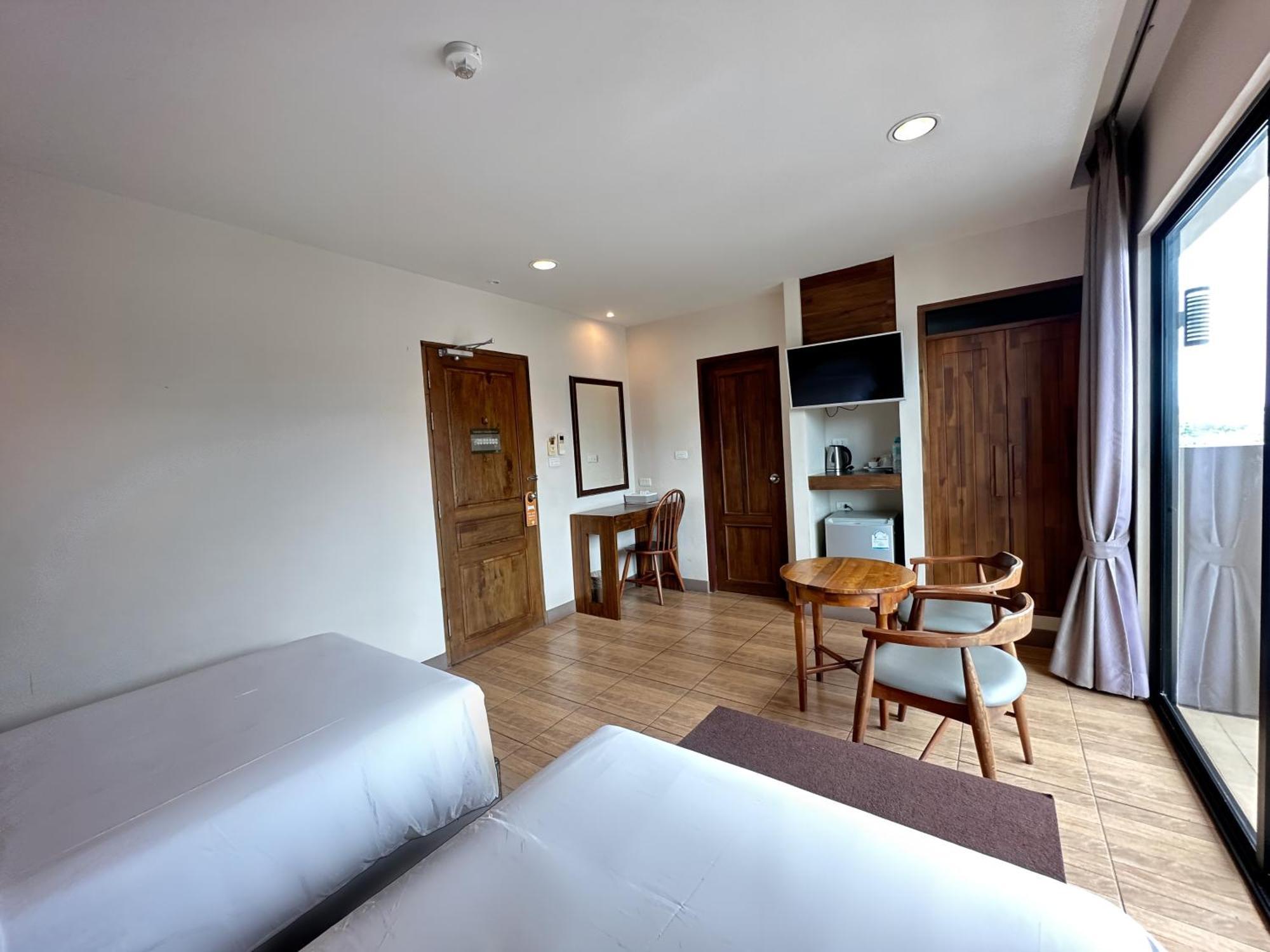 Mangrove Prestige Hotel Na Chom Thian Bagian luar foto